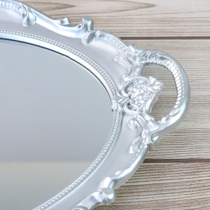 BANDEJA OVAL ESPELHADA DE PLÁSTICO COM ALÇA 25X37- HC001S-PTA