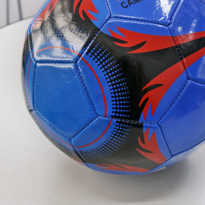 BOLA DE FUTEBOL DE PVC PARA  CAMPO - ( TAMANHO 05) -BFC6622-AZ