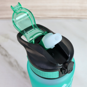 GARRAFA SQUEEZE DE PLÁSTICO MOTIVACIONAL COM CANUDO 1 LITRO - CZ22772-VD