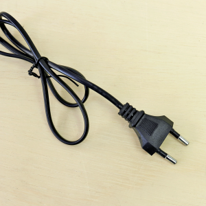 LUMINARIA DE MESA DE PLÁSTICO COM PRESILHA GARRA BIVOLT - MC602017P-RS