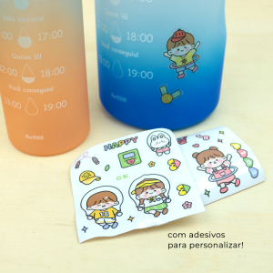 KIT 2 GARRAFAS DE PLÁSTICOS MOTIVACIONAIS 2000ML E 650ML TIE DYE - GDR0886-AZ