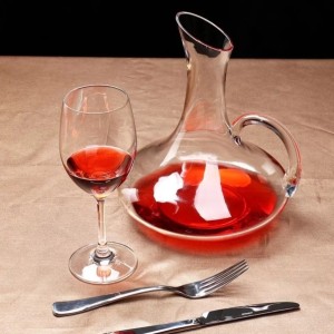 DECANTER EM VIDRO TRANSPARENTE COM ALÇA 1.5 LITROS - VDC01006
