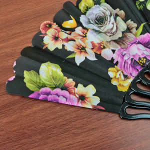 LEQUE DE PLÁSTICO E TECIDO 42X23CM - HZ89403-PT