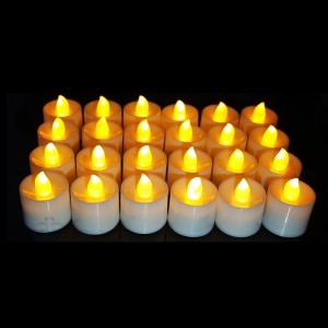 ENFEITE VELA DE PLASTICO COM LED 3,5 X 4,3 CM LUZ AMARELA BOX C/ 24 PEÇAS