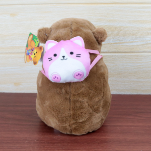 PELUCIA CAPIVARA COM MOCHILA DE GATINHO NAS COSTAS - FE7518MR-E