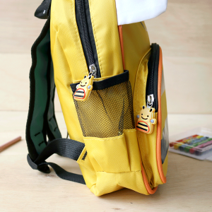 Mochila Infantil Abelha - Tamanho 13
