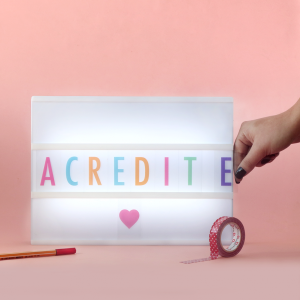 ENFEITE LETREIRO LUMINOSO DE PLÁSTICO ( LIGHT BOX ) 30X20 - XT0017-COLOR