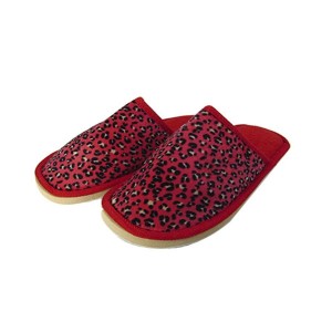 PANTUFA DE POLIÉSTER ESTAMPA ONCINHA JUVENIL E ADULTO - BF2262