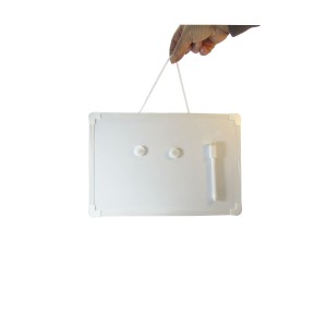 LOUSA MAGNÉTICA DE PLÁSTICO 20X30CM COM CANETA E APAGADOR NA TAMPA - 1665-RS