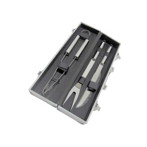 MALETA EM ALUMINIO COM 3 PECAS INOX PARA CHURRASCO - 141889