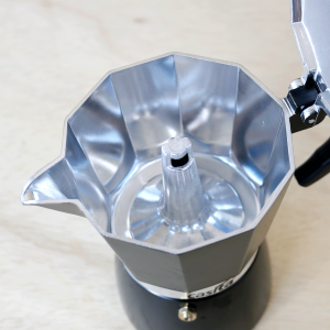 CAFETEIRA TIPO ITALIANA PRETA DE ALUMINIO 300 ML PARA 6 XICARAS  50 ML - CA11060