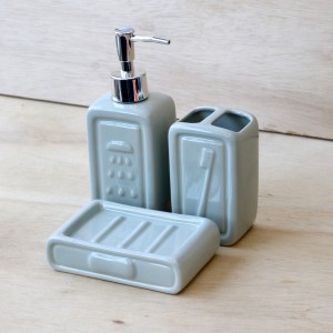 KIT DE BANHEIRO VIENA  EM CERÂMICA COM 3 PEÇAS 280 ML - CEA01004-VD