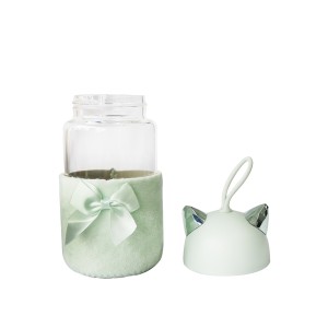 GARRAFA DE VIDRO TOTORO BOTTLE COM CAPA DE VELUDO COM TAMPA E ALÇA - GDR0457-VD